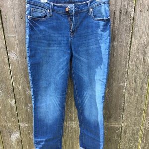 Old Navy mid-rise original sz 6 Tall jeans